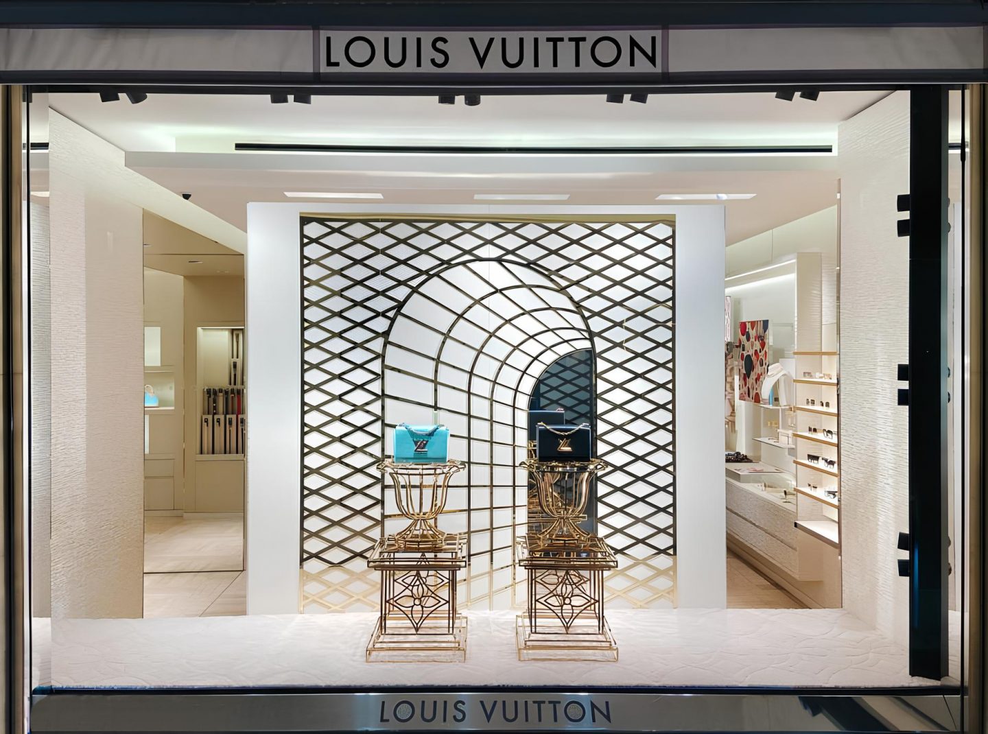 Louis Vuitton Cruise_Pardgroup