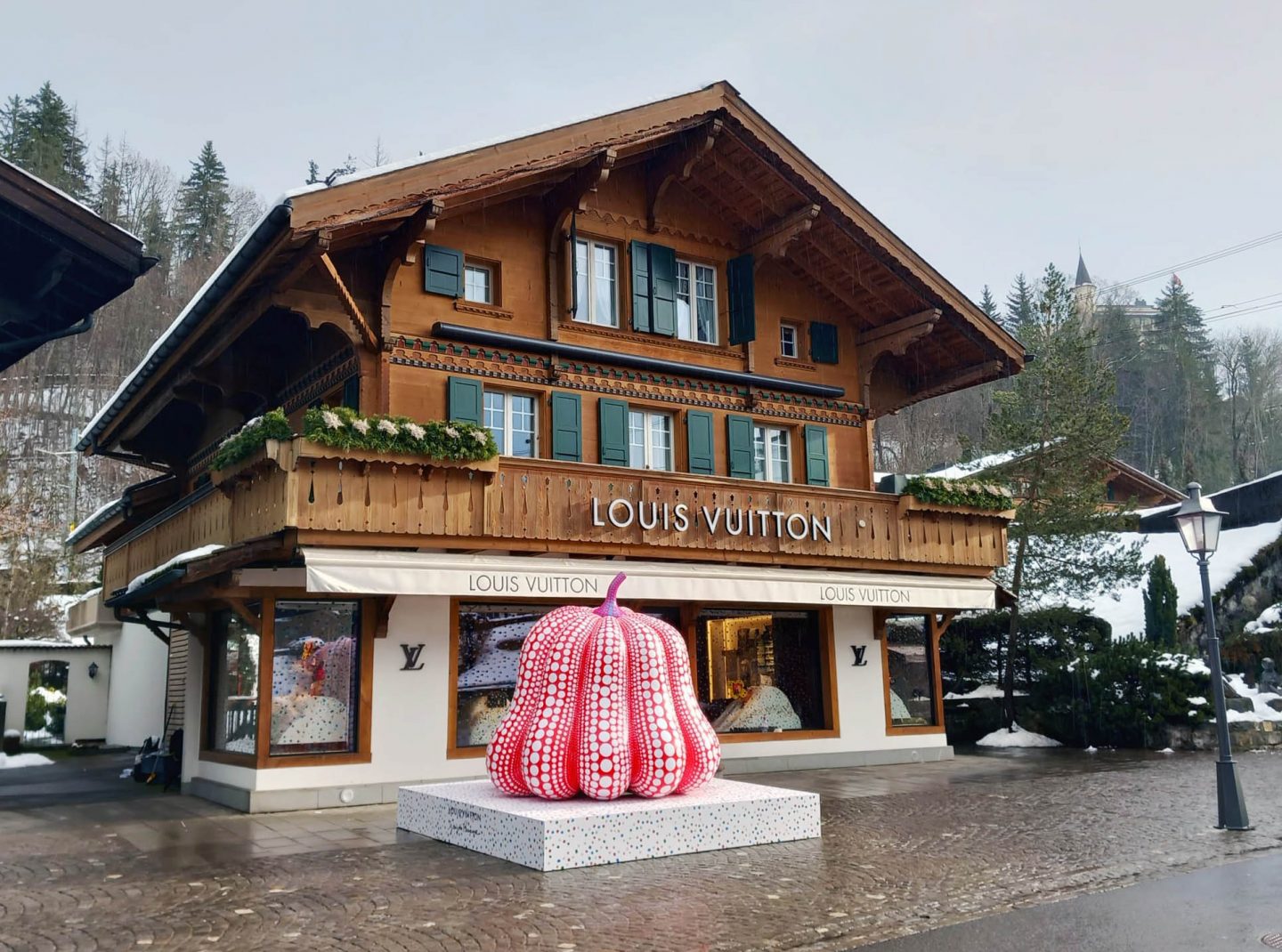 Louis Vuitton Store In Zurich, Switzerland