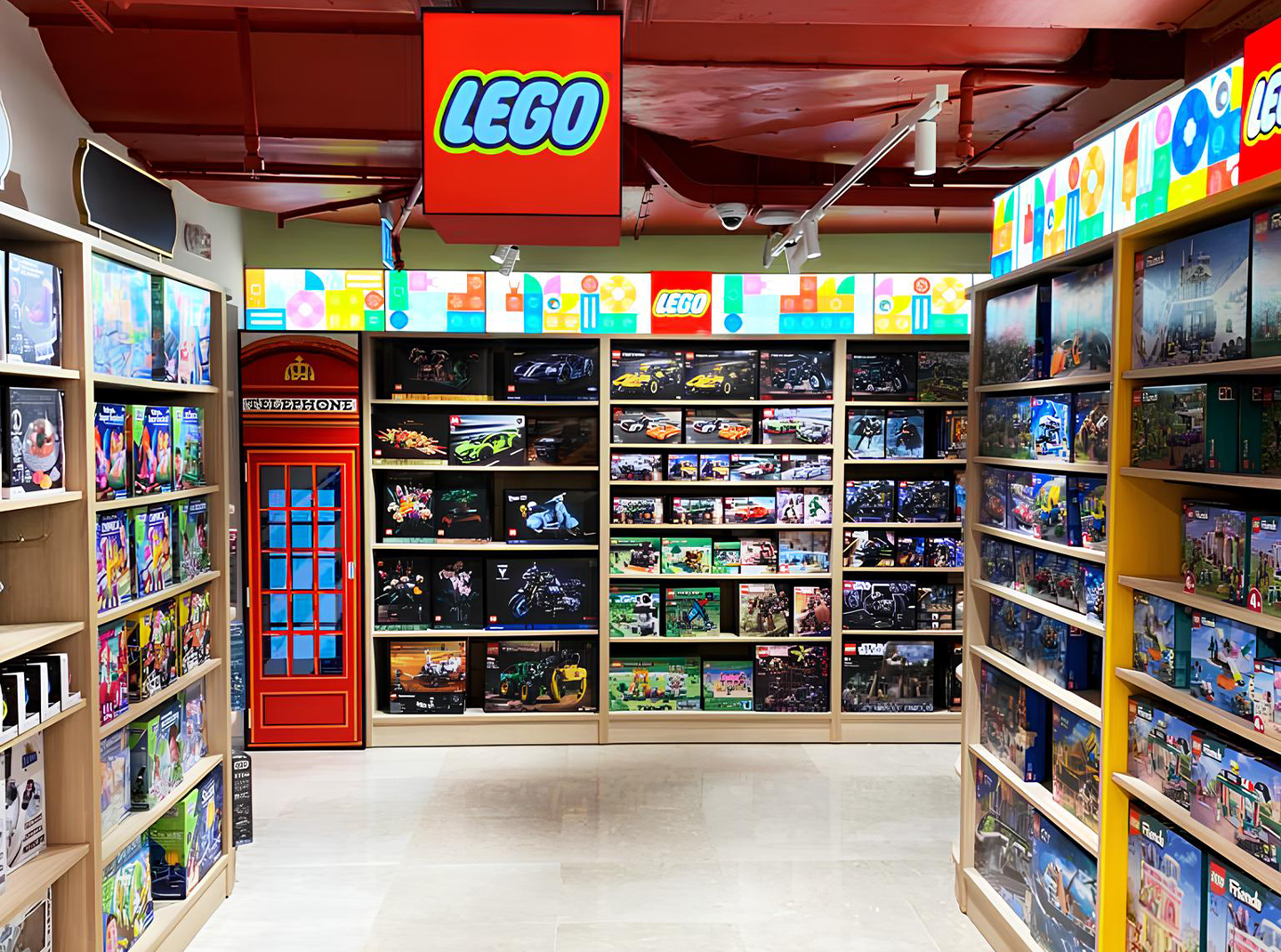 LEGO Corner,  Hamleys - Pardgroup