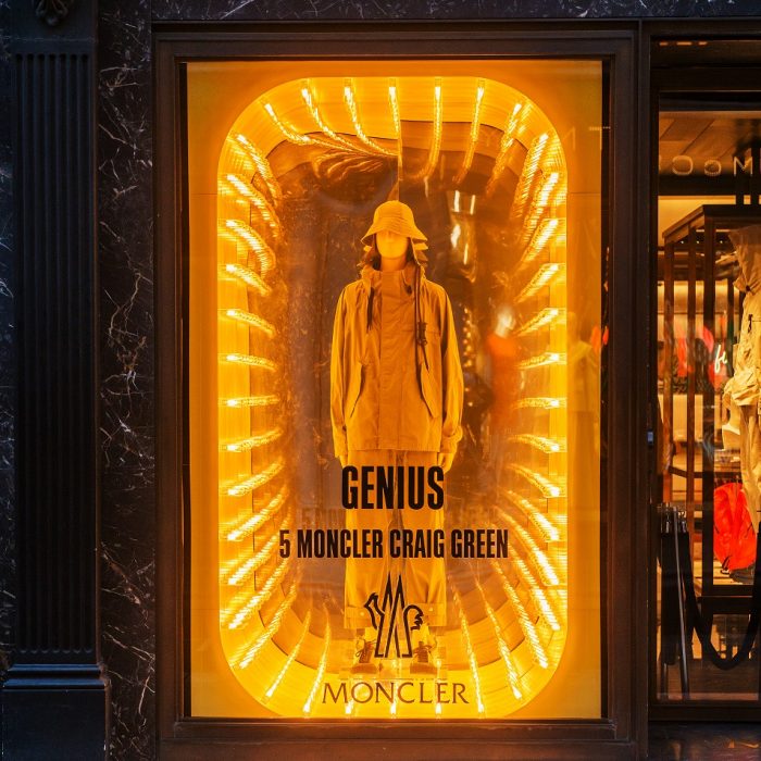 Vetrina Moncler_retail design_Pardgroup