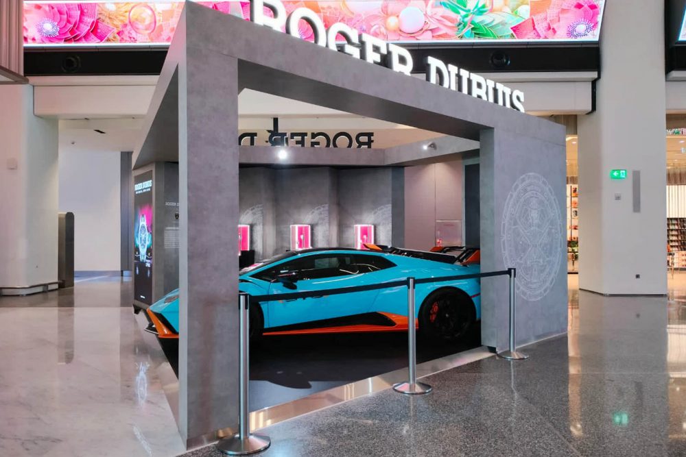 Roger Dubuis e Lamborghini Pop Up, Aeroporto internazionale di Doha, Qatar