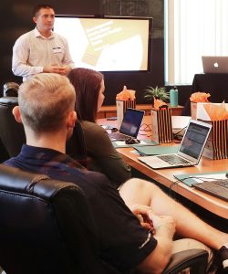 Pardgroup | business-home-stratos