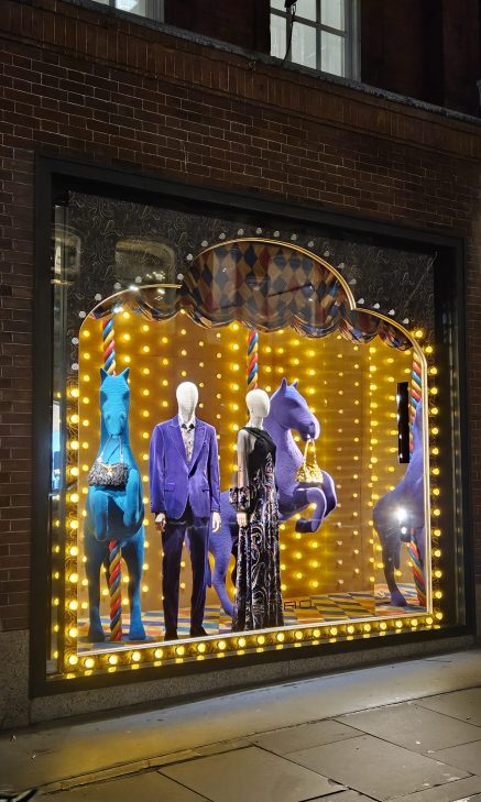 Pardgroup | 2025.11_Etro-Holiday-25-1