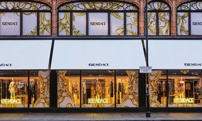 Pardgroup | Vetrina Fendance Harrods