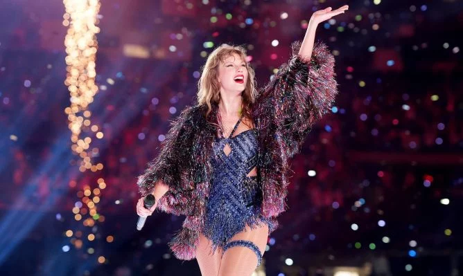Dall’Album al Negozio: Come Taylor Swift Ridefinisce il Fan Retail